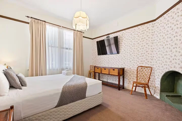 Additional image 16 of 408 Argyle St, New Town TAS 7008