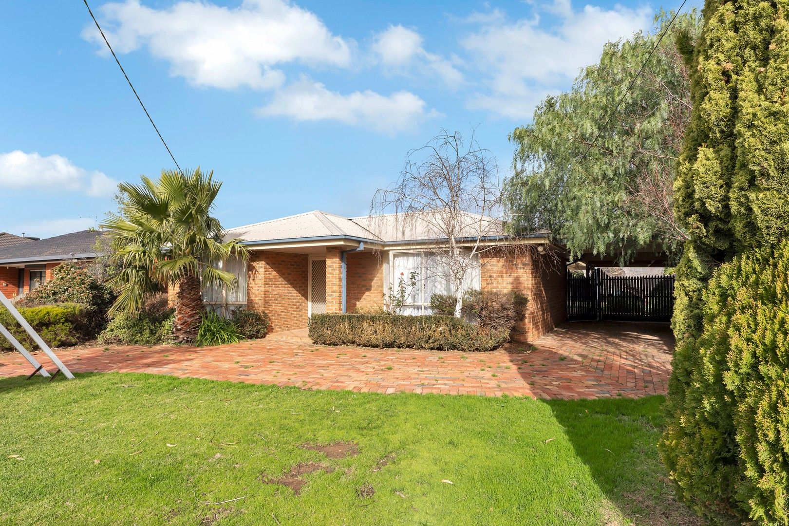 4 bedrooms House in 4 Larter Court HOPPERS CROSSING VIC, 3029