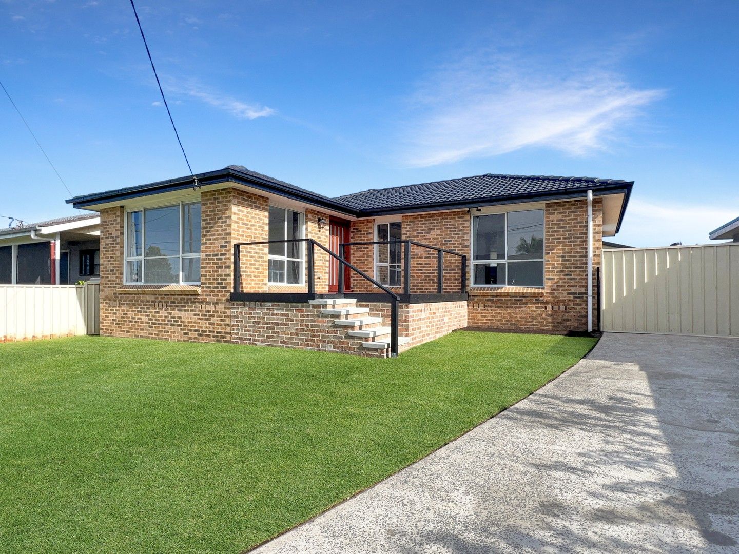 3 bedrooms House in 25 Aldinga Road GWANDALAN NSW, 2259