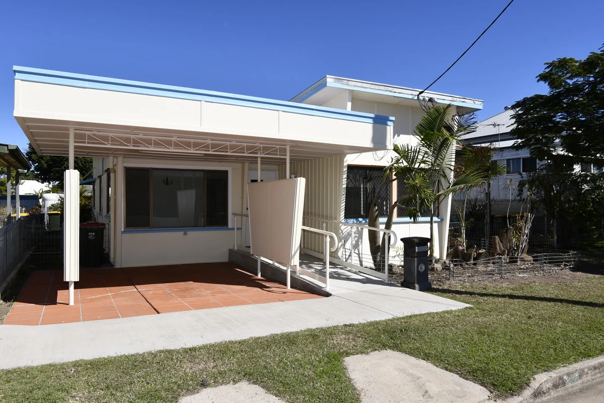 406 Campbell Street, Depot Hill QLD 4700
