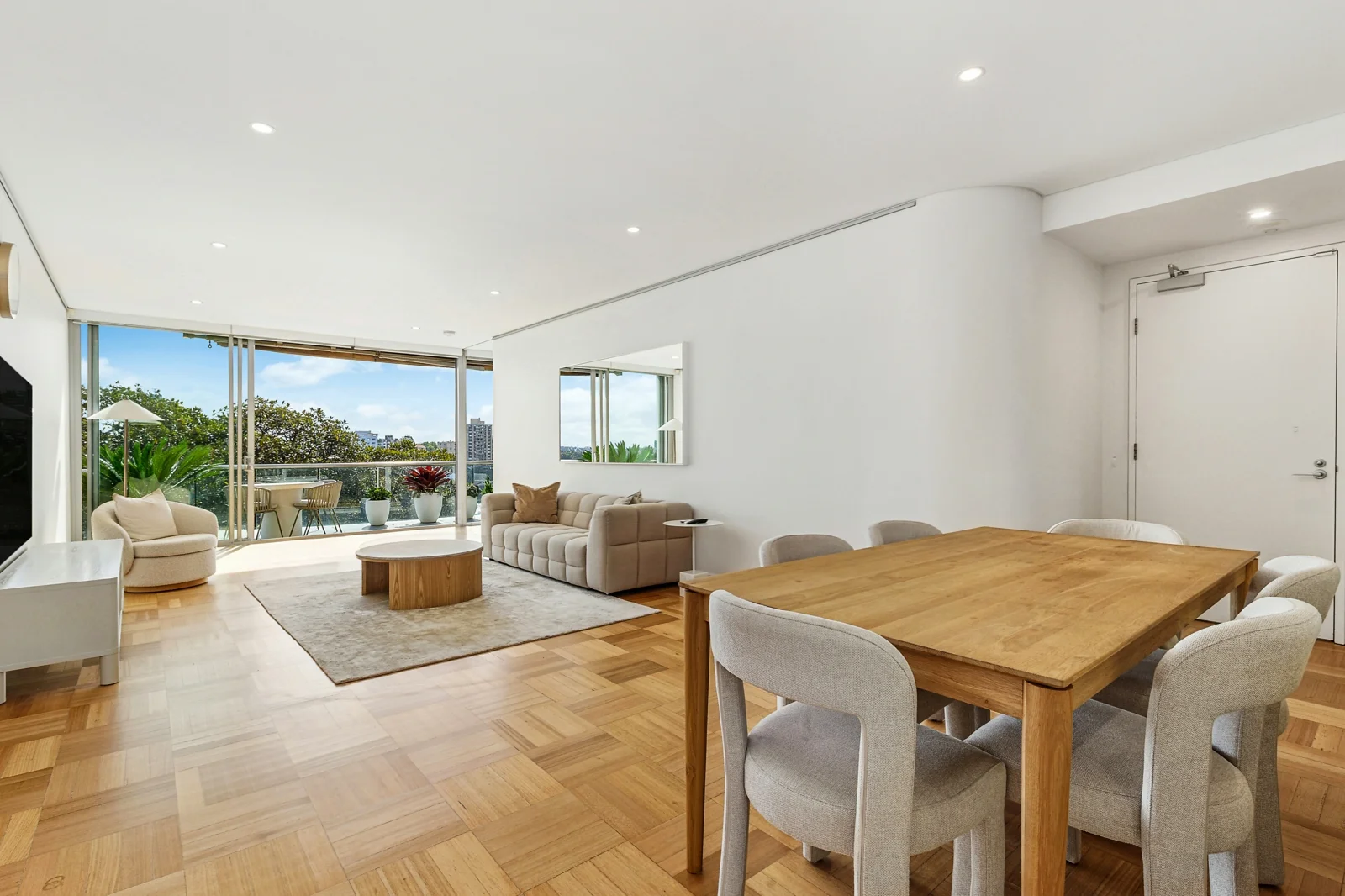 Additional image 3 of 25/7 Northcliff St, Milsons Point NSW 2061