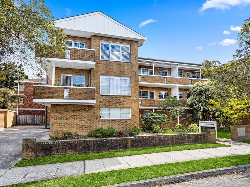 2 bedrooms Apartment / Unit / Flat in 34 Frederick Street OATLEY NSW, 2223