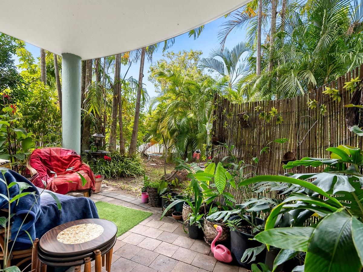 31/1-19 Poinciana Street, Holloways Beach QLD 4878, Image 0