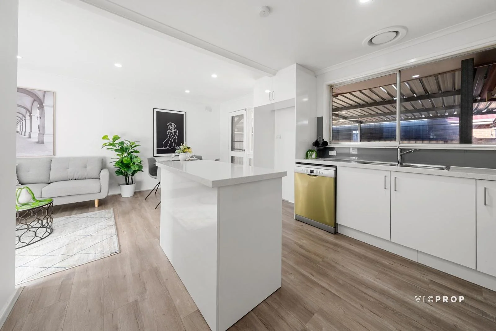 Additional image 10 of 12 Lindsey Road, St Albans VIC 3021