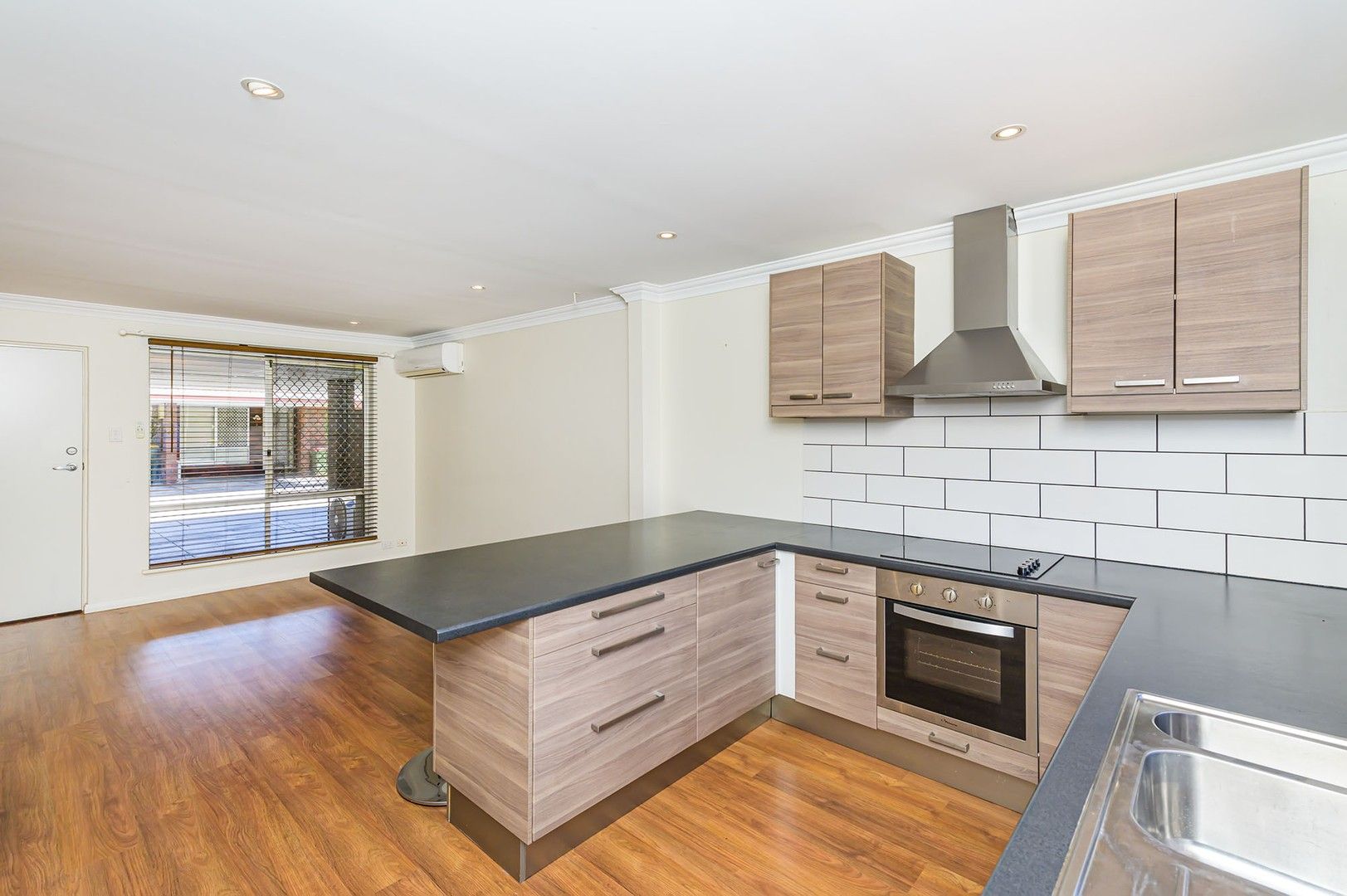 2 bedrooms House in 6/55 Wattle Street TUART HILL WA, 6060