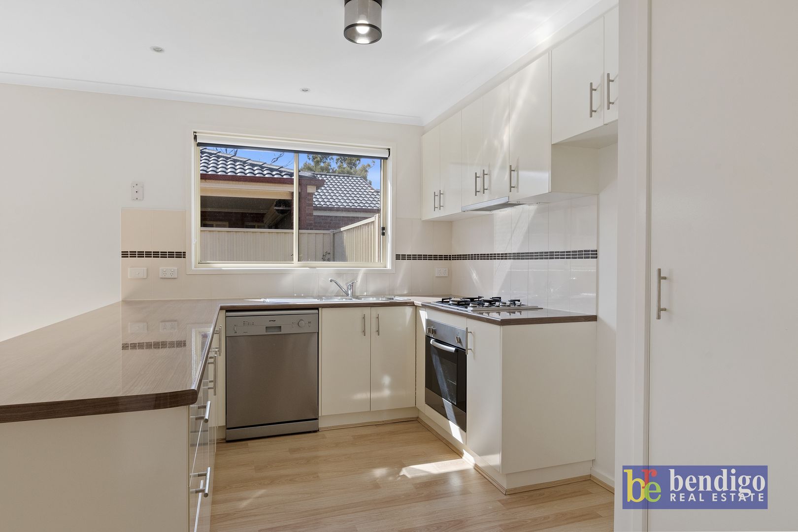 6/10 Druid Street, Golden Square VIC 3555, Image 2