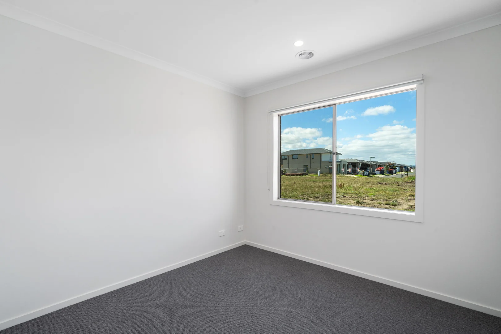 Additional image 8 of 6 Officer Avenue, Clyde VIC 3978