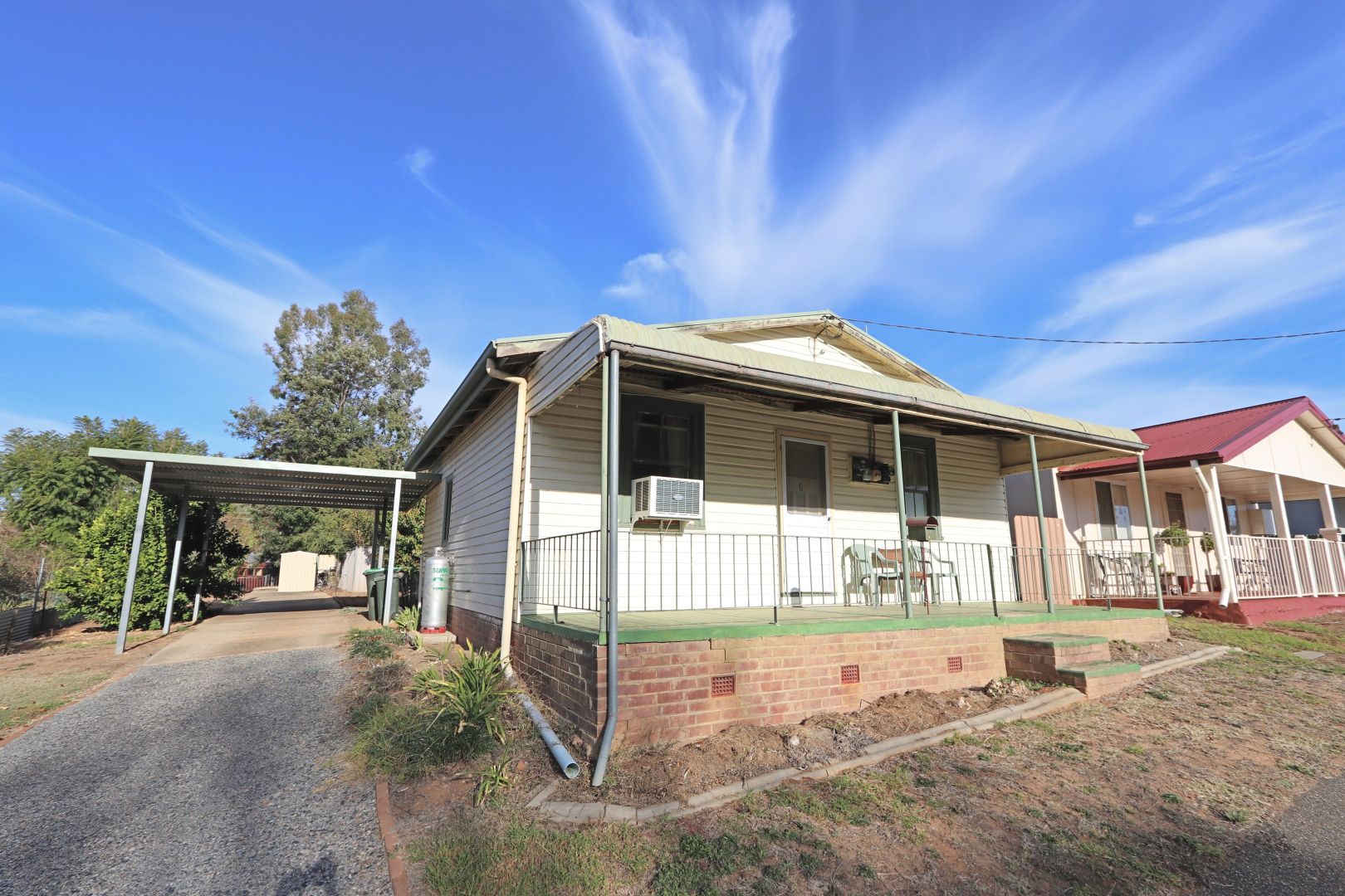 6 Mount Street, South Gundagai Property History & Address Research