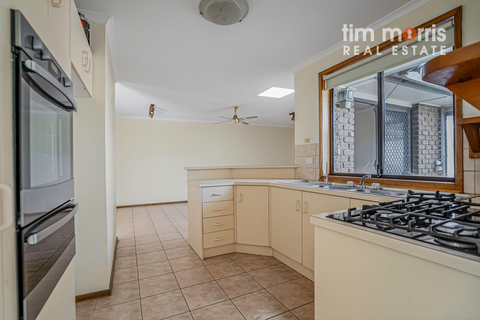 30 Lennard Drive, Moana SA 5169 House For Rent Domain