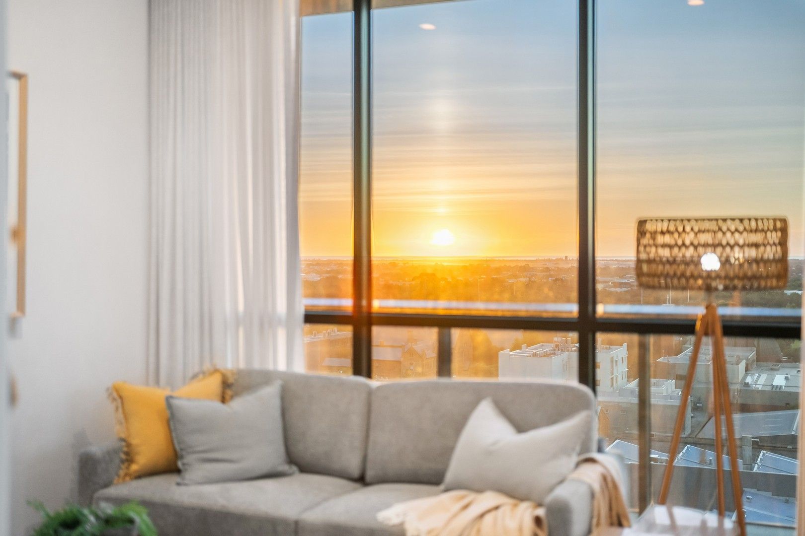3 bedrooms Apartment / Unit / Flat in 1211/68 Elizabeth Street ADELAIDE SA, 5000