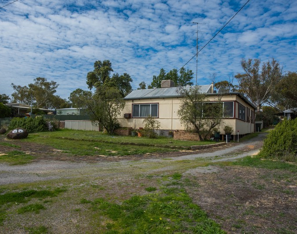 38 Linthorne Street, Mingenew WA 6522