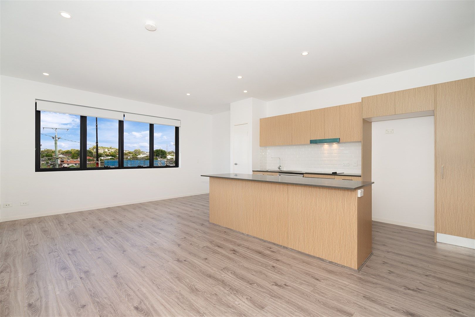 2 bedrooms Apartment / Unit / Flat in 206/57 Ludwick Street CANNON HILL QLD, 4170