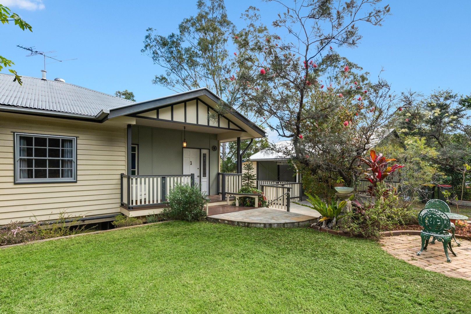 4 bedrooms House in 8 Stumers Road MOUNT CROSBY QLD, 4306