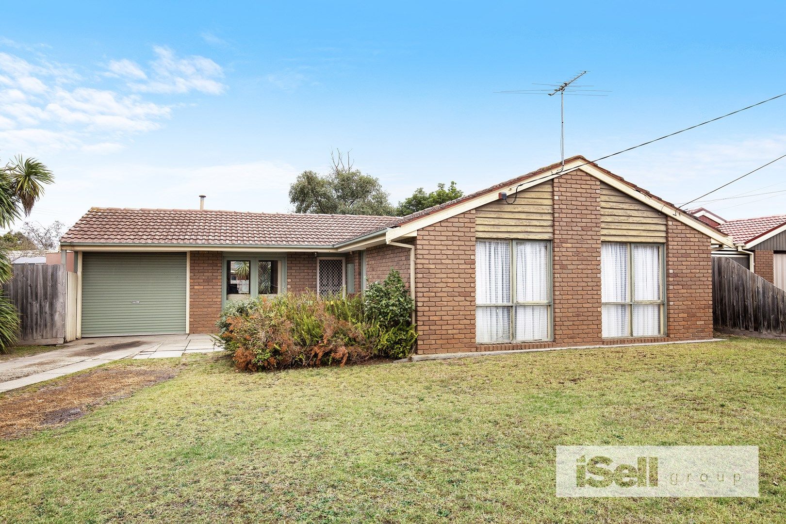 2 Markham Court, Keysborough VIC 3173, Image 0