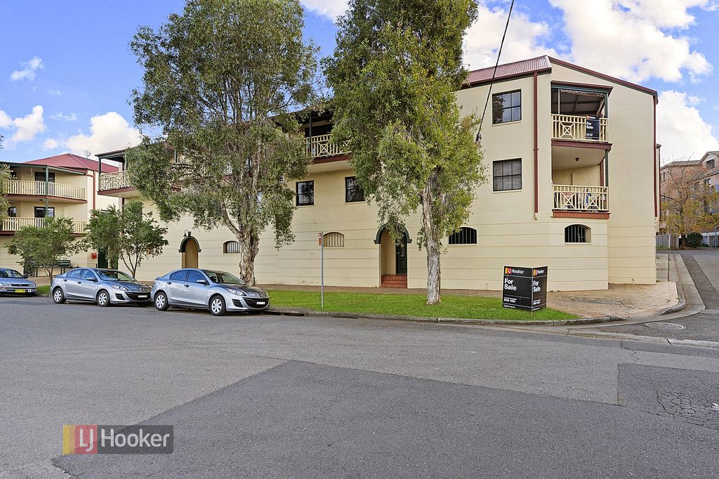 9/38 Cooyong Crescent, Toongabbie NSW 2146, Image 1