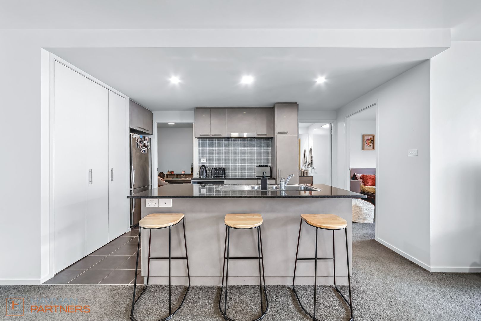 215/60 College Street, Belconnen ACT 2617, Image 2