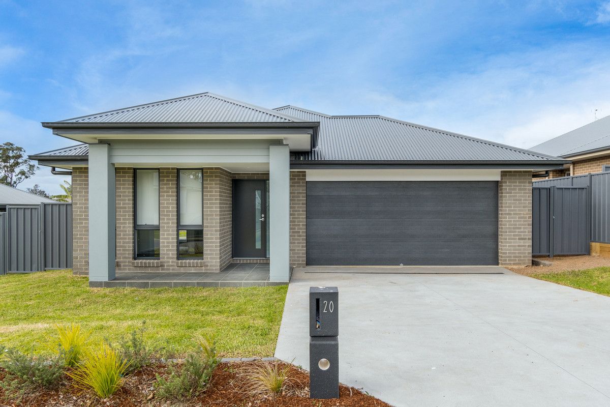 4 bedrooms House in 20 Turnberry Avenue CESSNOCK NSW, 2325