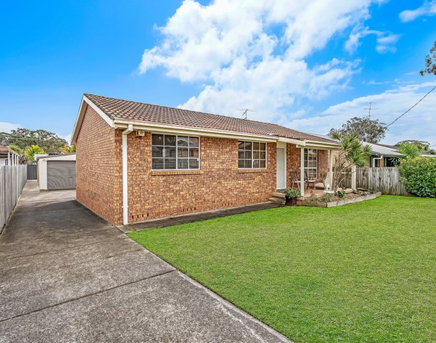 14 Spencer Road, Mannering Park NSW 2259