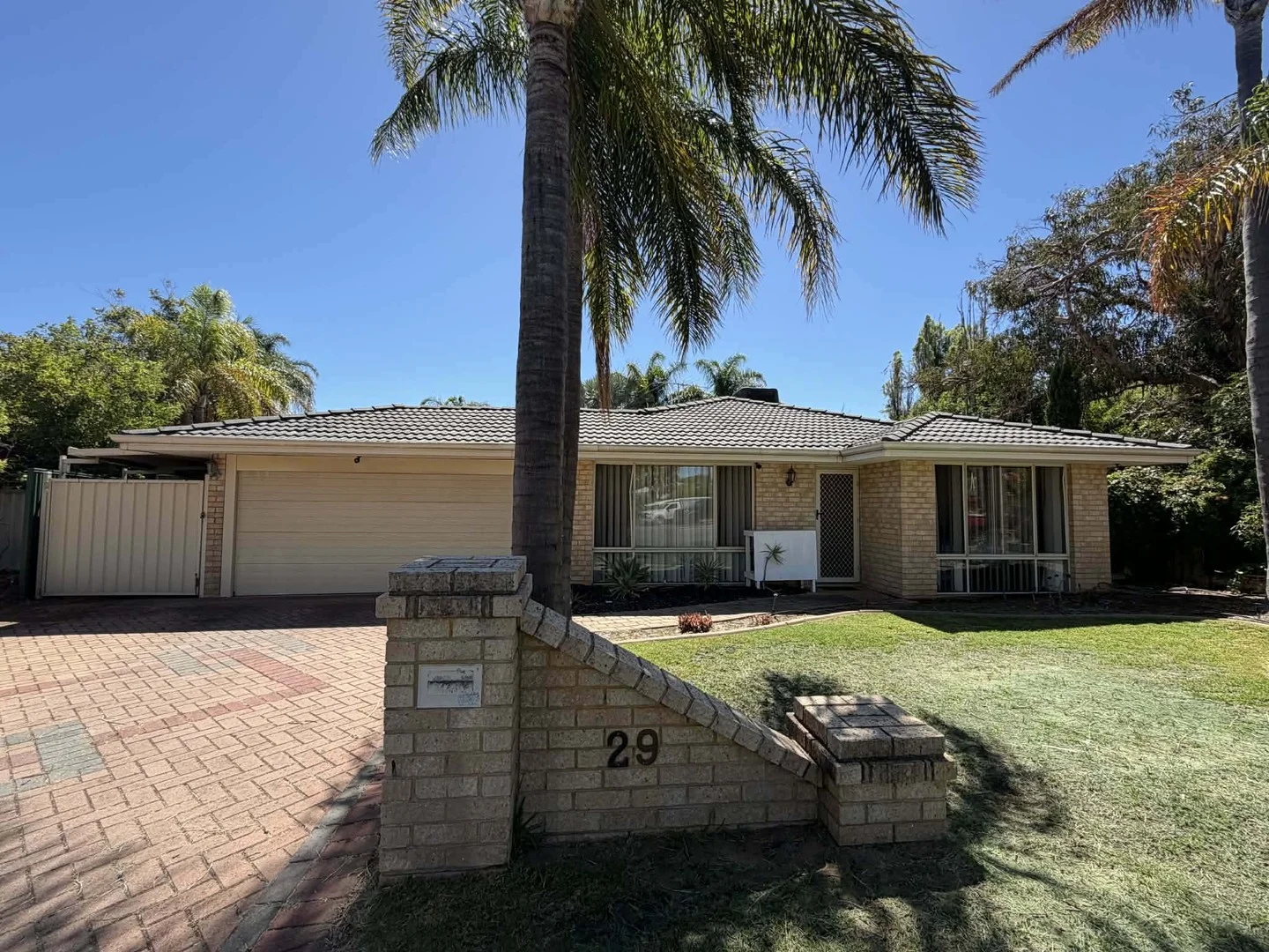 29 Kentia Close, Warnbro WA 6169