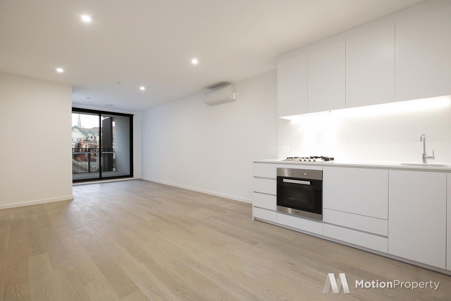 2 bedrooms Apartment / Unit / Flat in 213/181 Fitzroy Street ST KILDA VIC, 3182