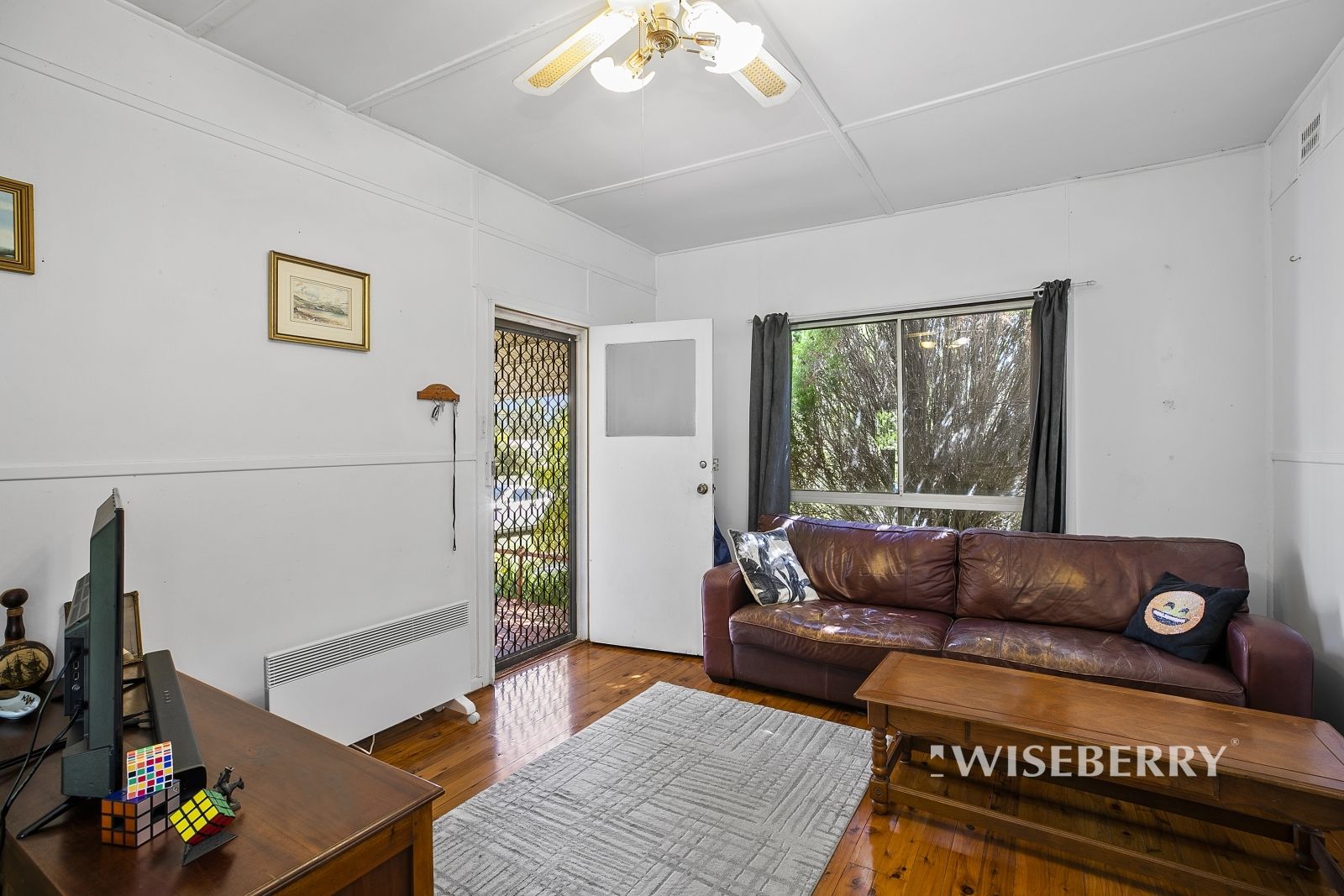 36 Inderan Avenue, Lake Haven NSW 2263, Image 2