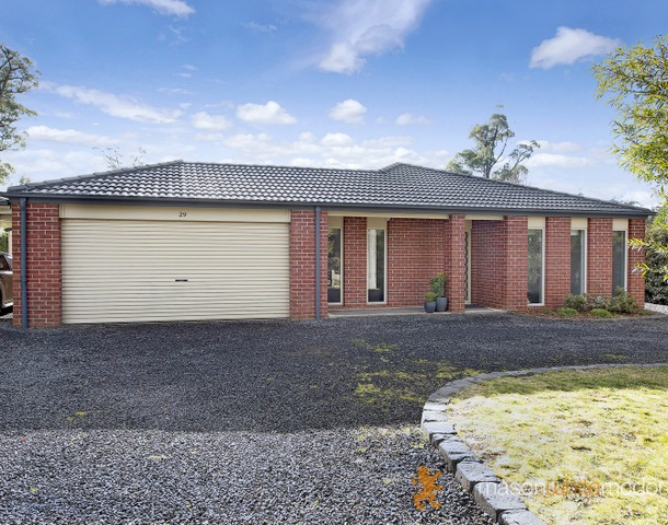 29 Victoria Road, Kinglake VIC 3763