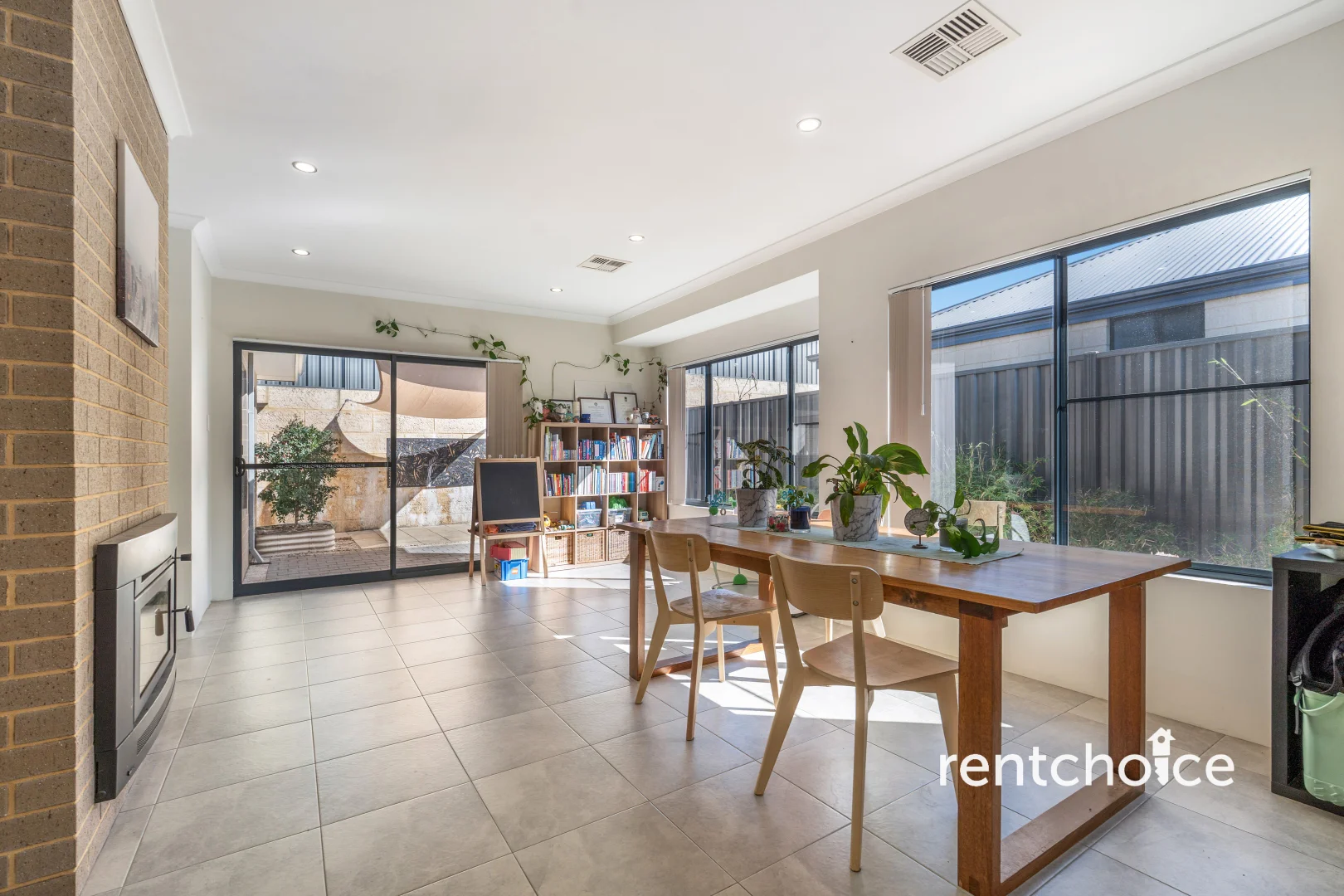 Additional image 3 of 7 Magenta Vista, Brabham WA 6055