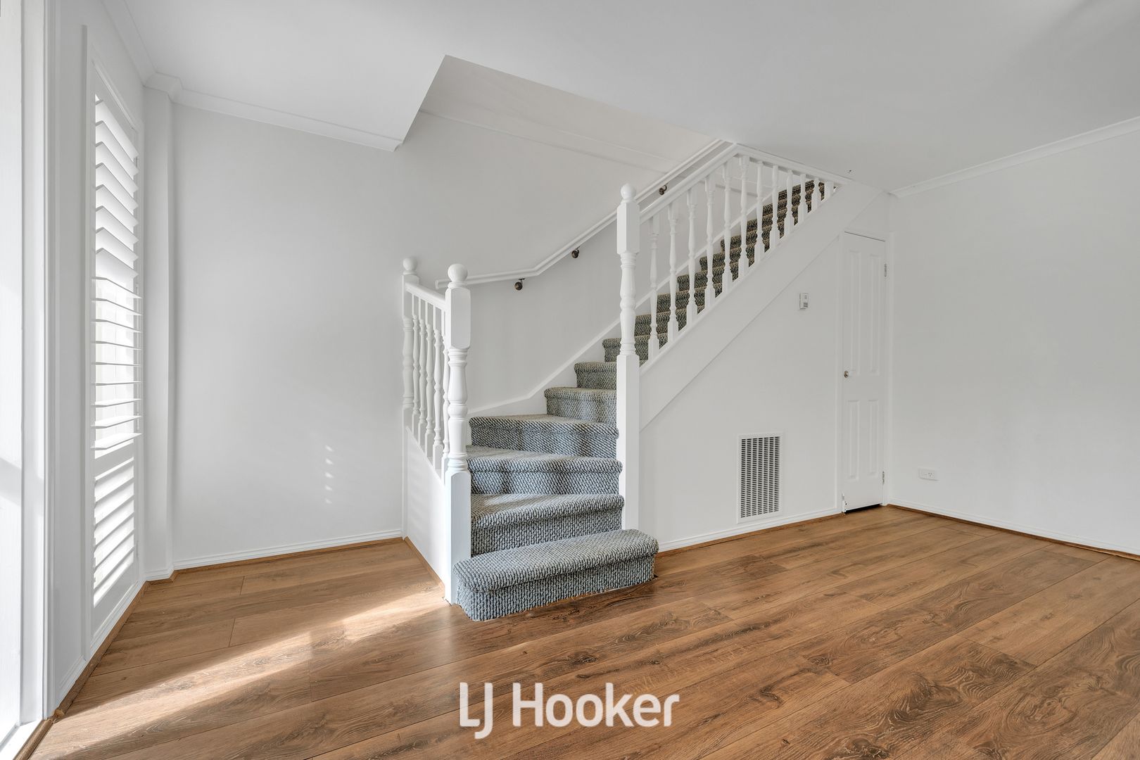 6 Coram Close, Narre Warren North VIC 3804 Domain