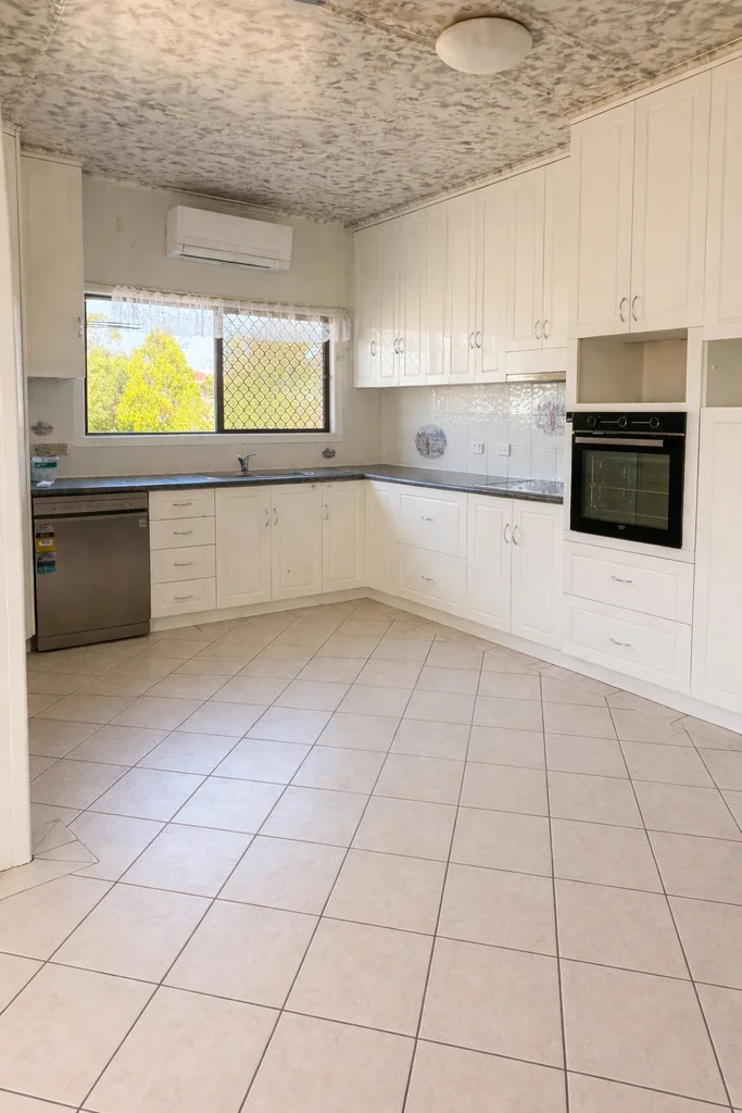 Additional image 3 of 44 Short Street, Pittsworth QLD 4356