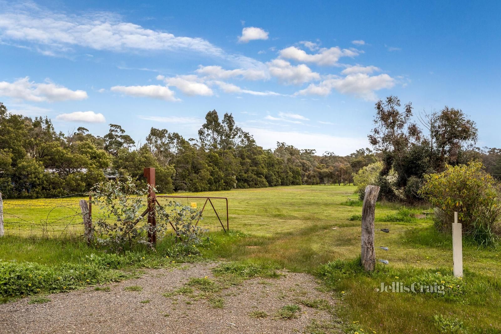 CA 22, 19 Garlepp Road, Welshmans Reef VIC 3462, Image 1