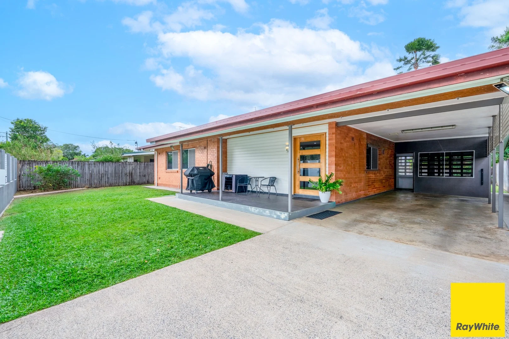 5 Blantyre Close, Manunda QLD 4870