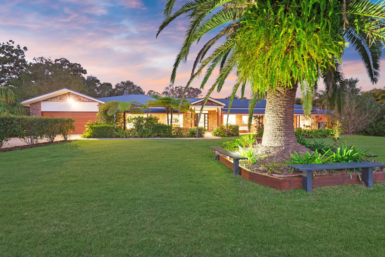 2 Howard Hughes Court, Maudsland QLD 4210, Image 0