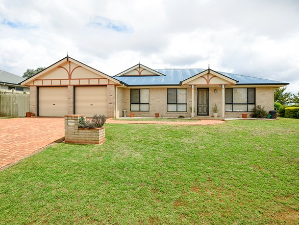 1 Samantha Close, Darling Heights QLD 4350