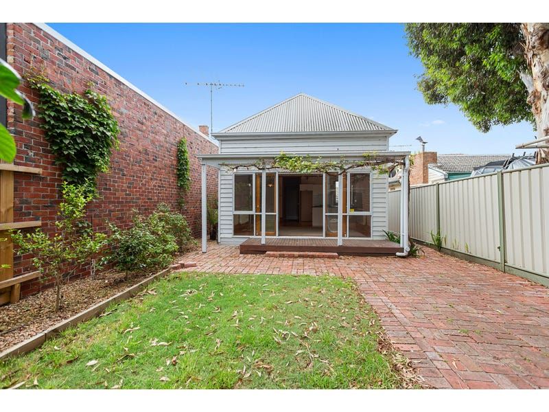 3 bedrooms House in 43 Farm St NEWPORT VIC, 3015