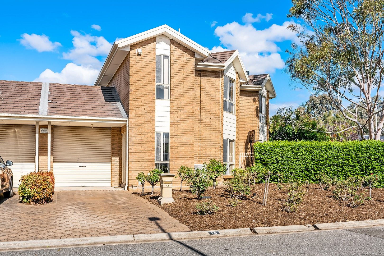 16 Rochester Drive, Salisbury Heights SA 5109, Image 0