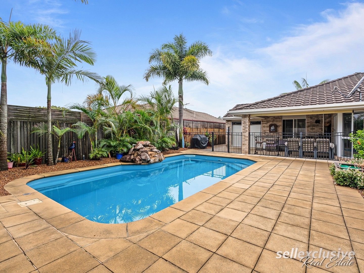 11 Winch Court, Banksia Beach QLD 4507, Image 0