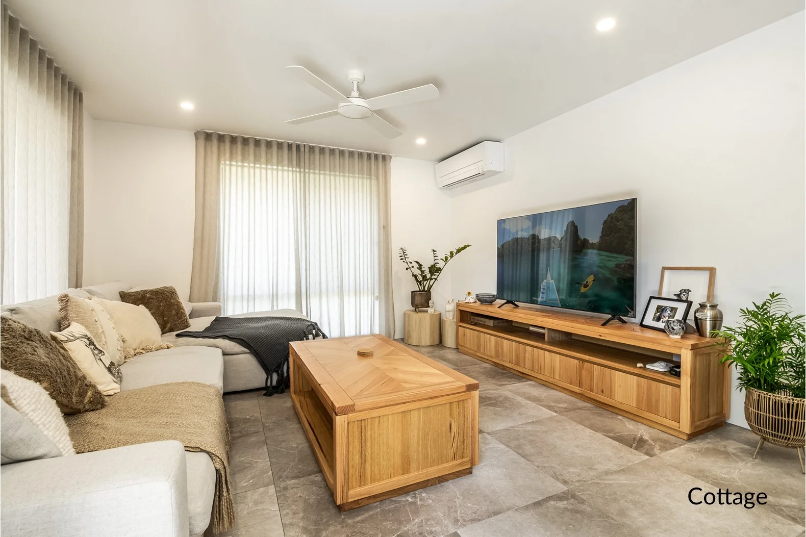 Additional image 30 of 16 Coogera Circuit, Suffolk Park NSW 2481