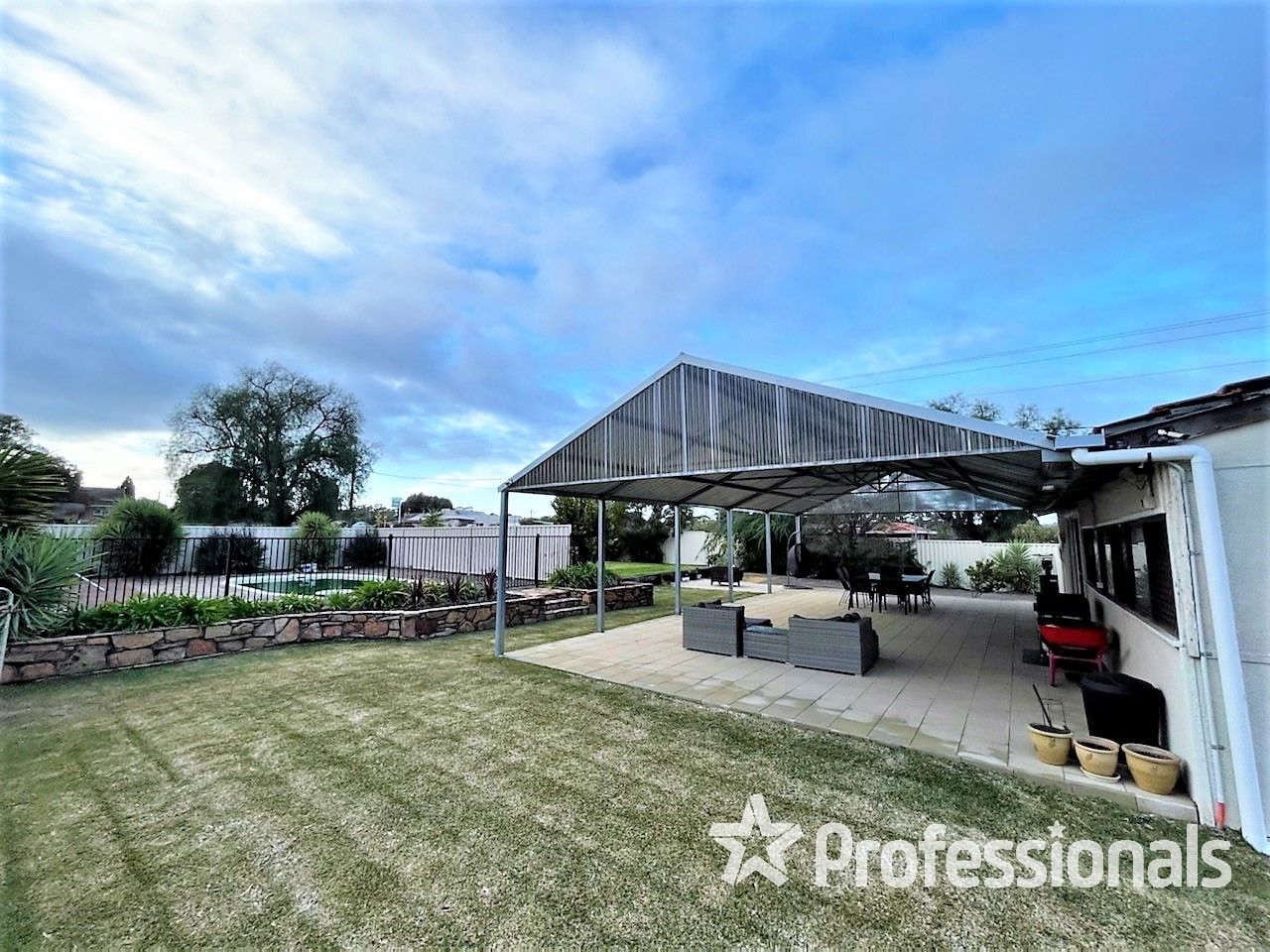 33 Raglan Street, Pingelly WA 6308, Image 0