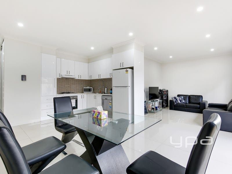 2/8 Evans Court, Broadmeadows VIC 3047, Image 0