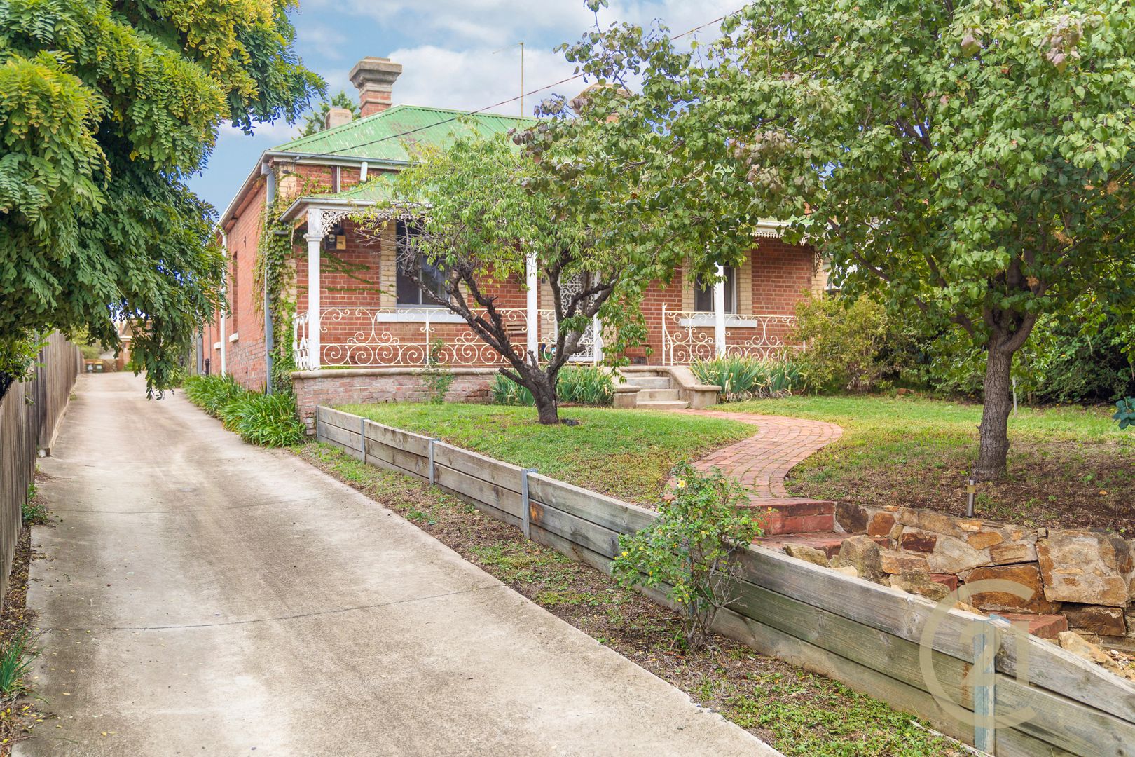 210 Keppel Street, Bathurst NSW 2795 Domain