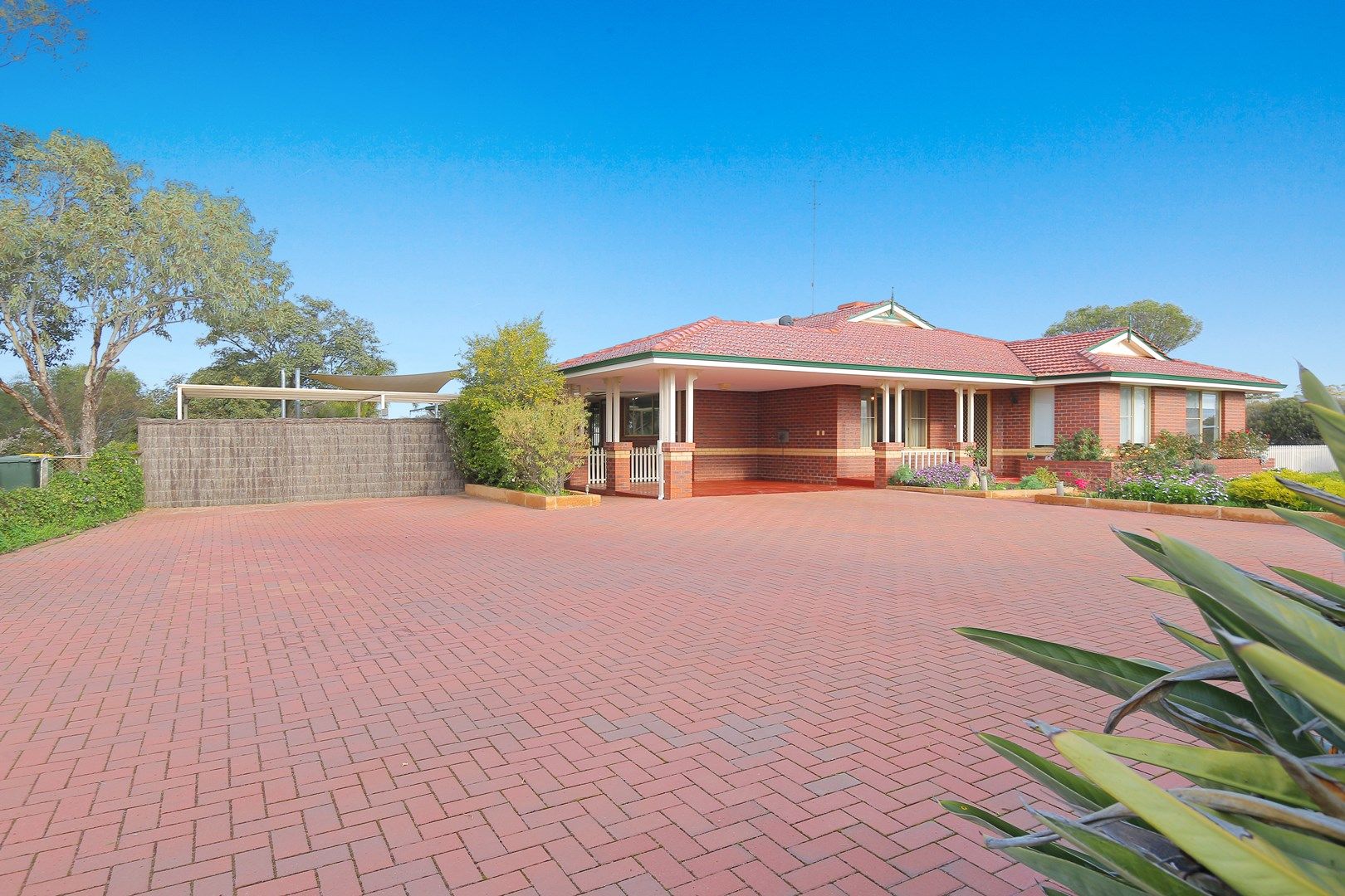 114 Woodley Farm Dr, Northam WA 6401 Domain