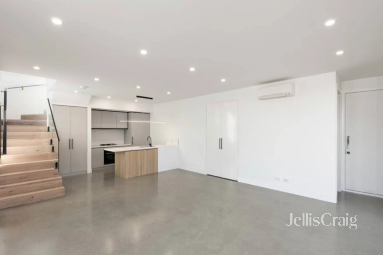 Additional image 3 of 1/6 Josephine Grove, Preston VIC 3072