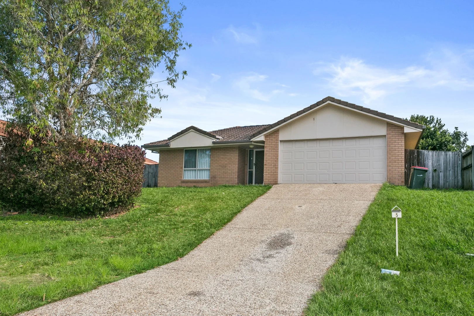 5 Brigalow Court, Morayfield QLD 4506