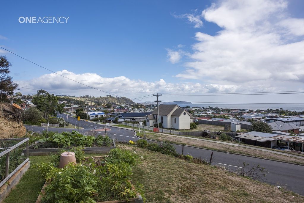 14 Pelissier Street, Somerset TAS 7322, Image 0