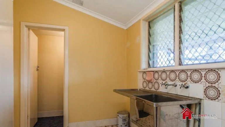 Additional image 14 of 98 Morley Drive, Yokine WA 6060