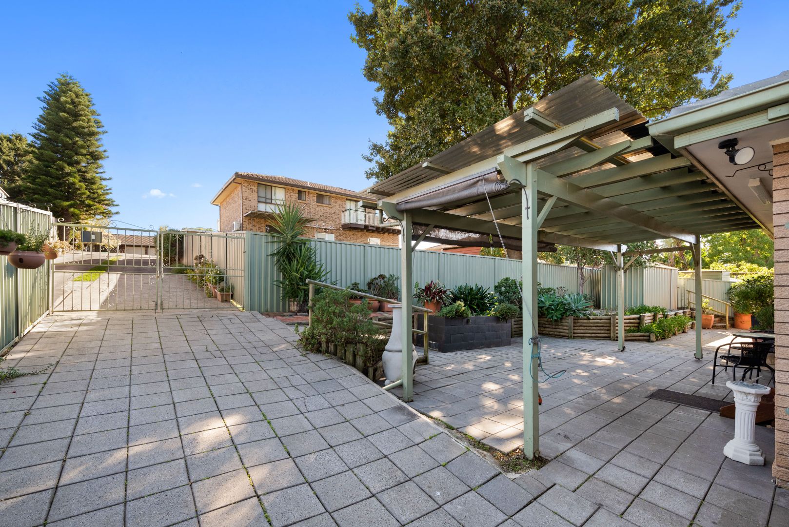 22 Chasselas Avenue, Eschol Park NSW 2558, Image 2