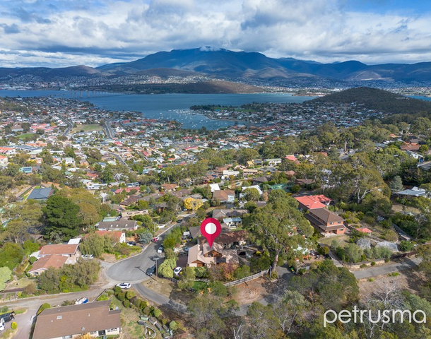 2A Robin Court, Lindisfarne TAS 7015