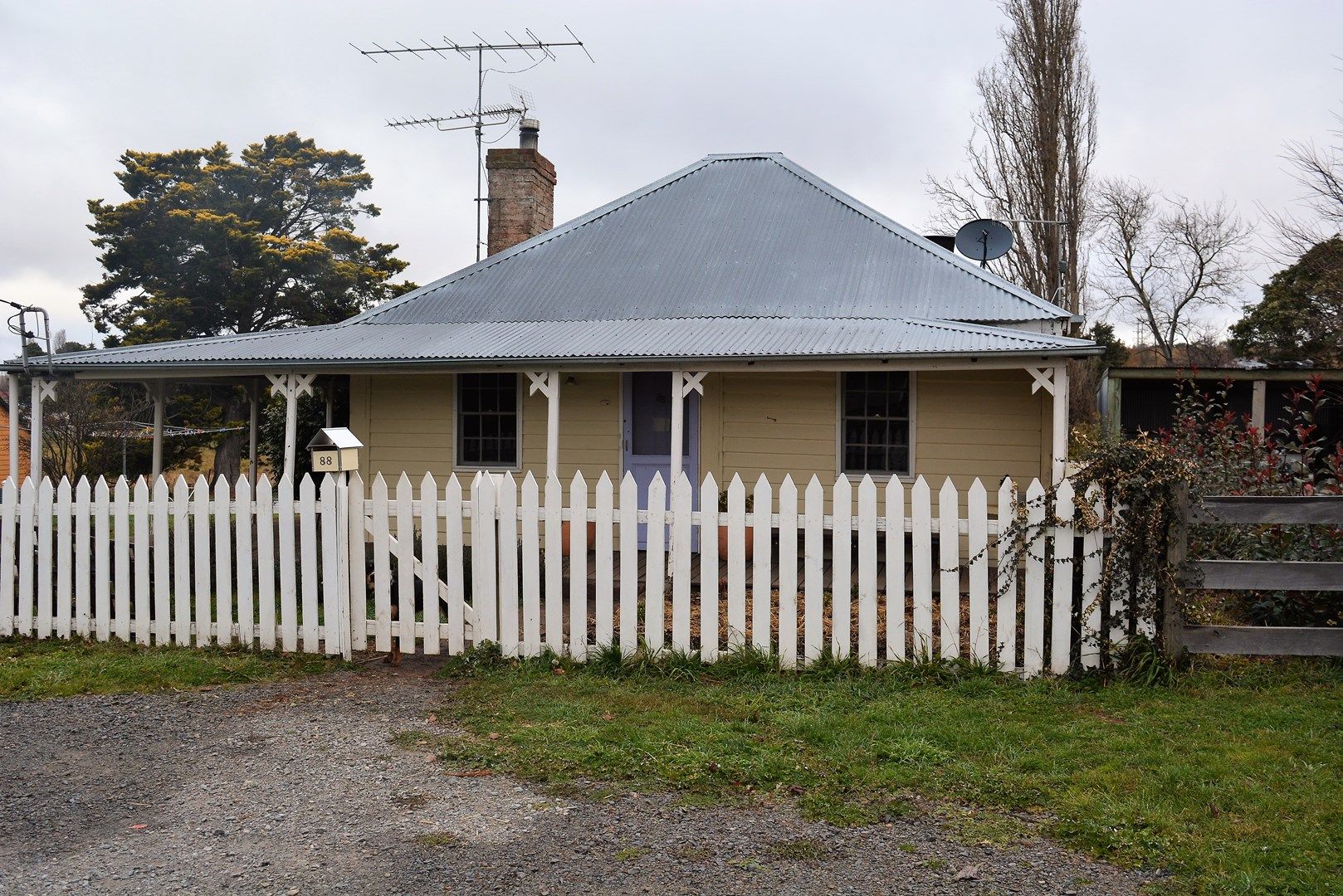 88 Bunnaby Street, Taralga NSW 2580, Image 0