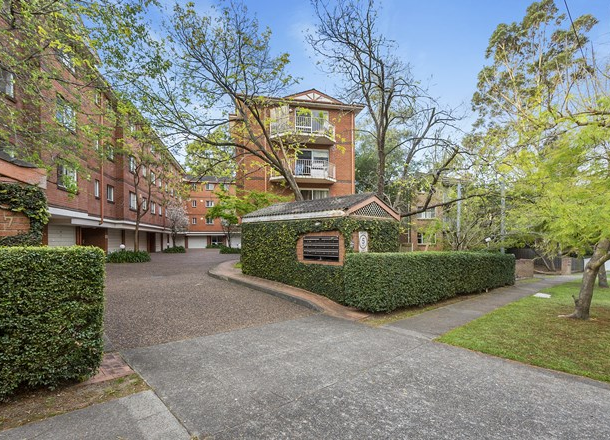 2/5-7 Water Street, Hornsby NSW 2077