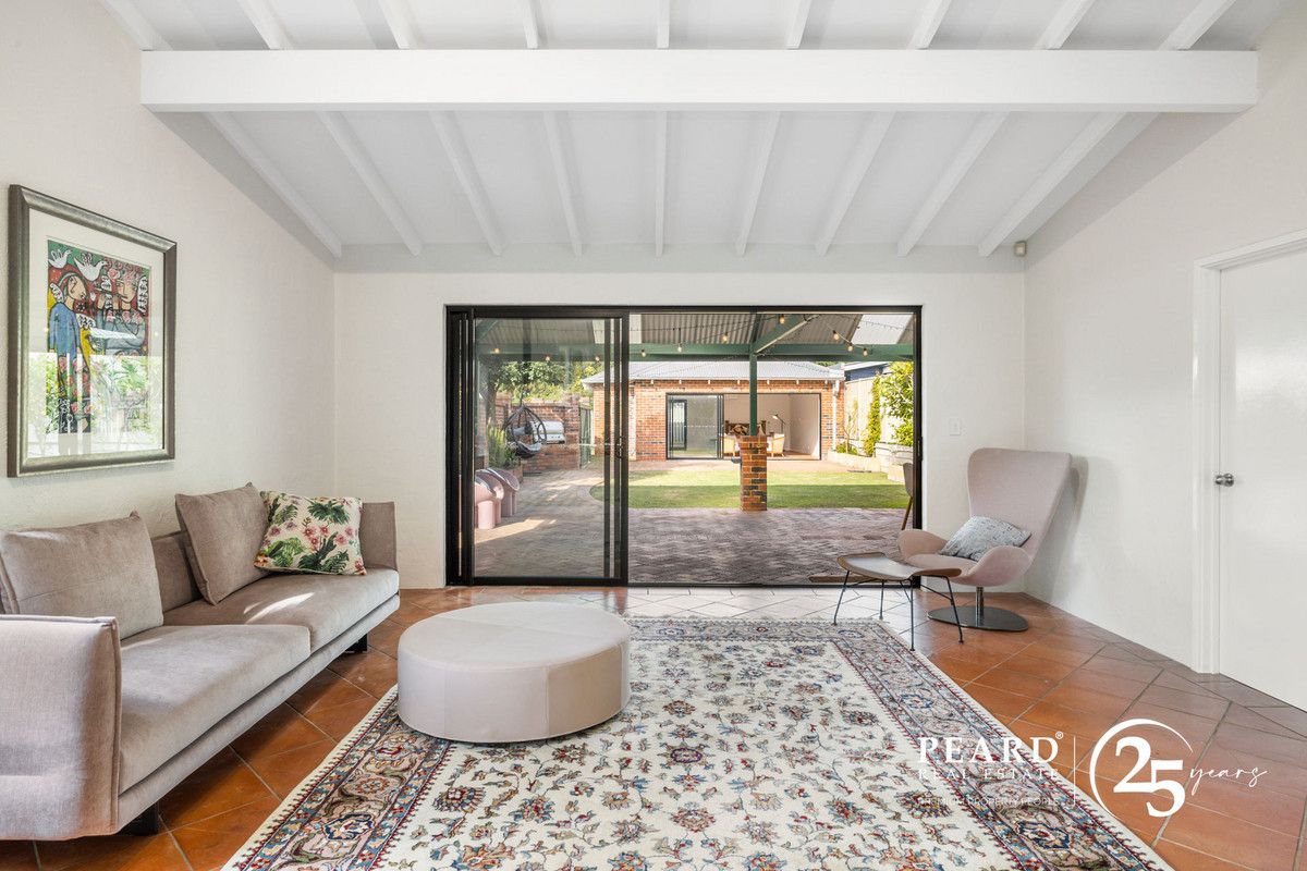 70 Sussex Street, East Victoria Park WA 6101, Image 2